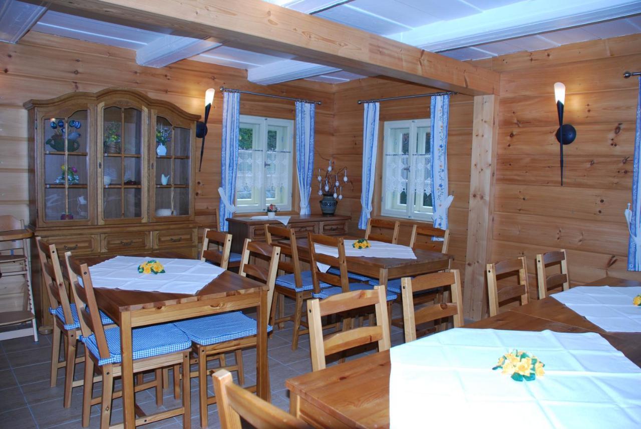 Hotel Fh Am Osterbrunnen Hinterhermsdorf Esterno foto