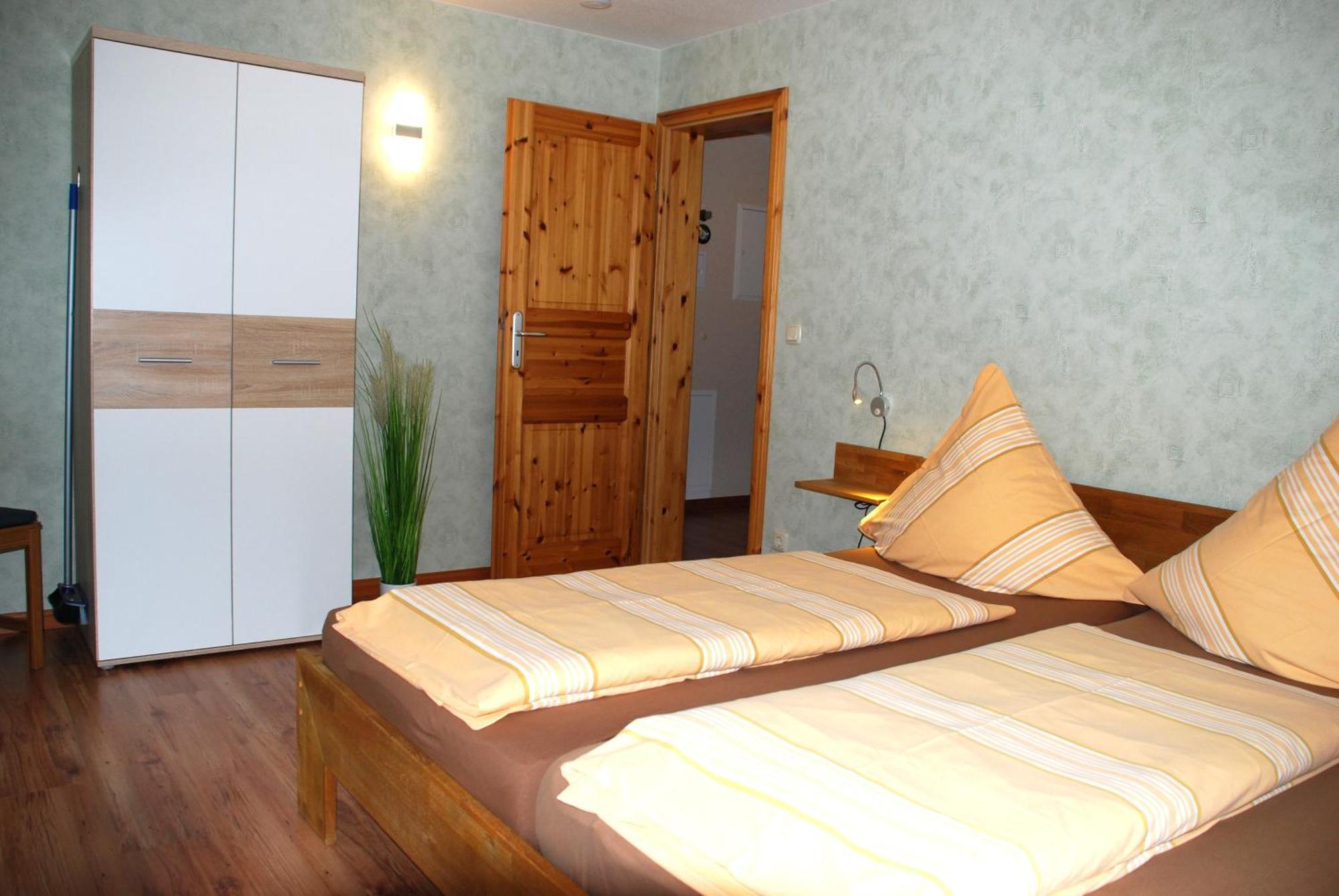 Hotel Fh Am Osterbrunnen Hinterhermsdorf Esterno foto